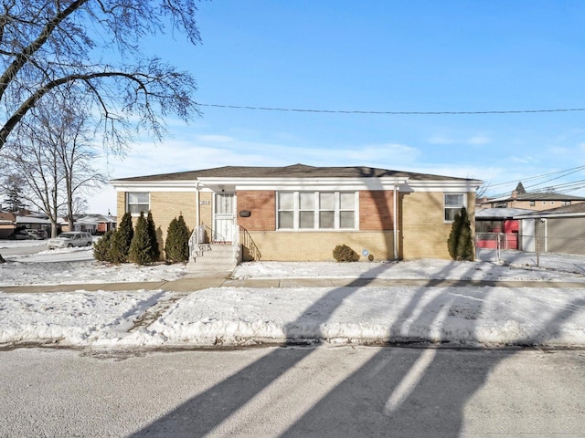 417 Oglesby Ave, Calumet City, IL 60409 - ranch-style home with brick siding and driveway