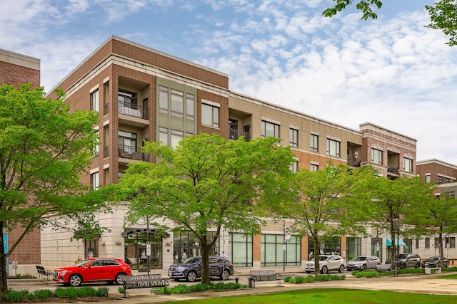 801 Village Center Dr Unit 405, Burr Ridge, IL 60527 - photo 2