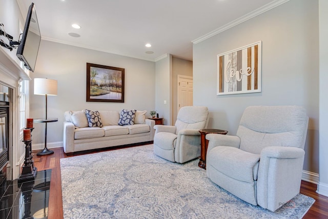 893 S Plum Grove Rd, Palatine, IL 60067 - living area featuring crown molding, baseboards, and recessed lighting