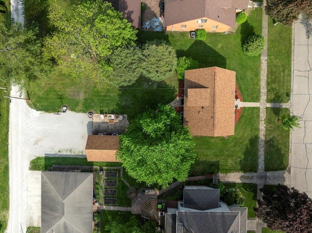 304 W Elm St, Fairbury, IL 61739 - aerial view