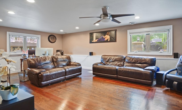 4690 W 130th Ct, Alsip, IL 60803 - living room featuring wood finished floors, a ceiling fan, and recessed lighting
