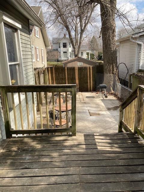 deck featuring fence