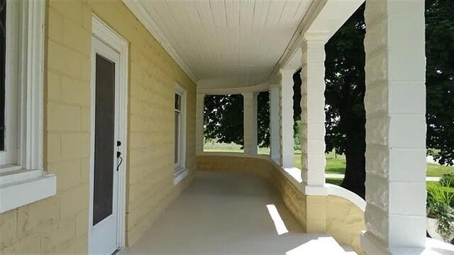 2035 Chicago Rd, Earlville, IL 60518 - photo 4