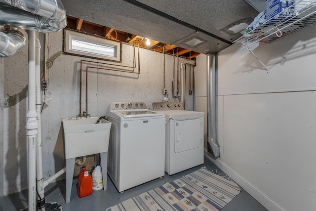 19 S 11th St, Saint Charles, IL 60174 - laundry room with washing machine and dryer