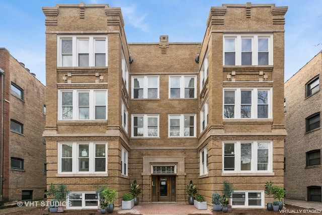 847 W Ainslie St Unit 2E, Chicago, IL 60640 - view of front of home with brick siding