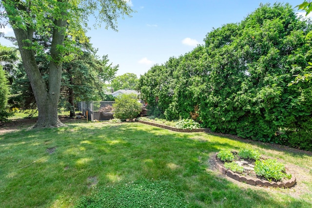 9228 Ridgeland Ave, Oak Lawn, IL 60453 - view of green lawn