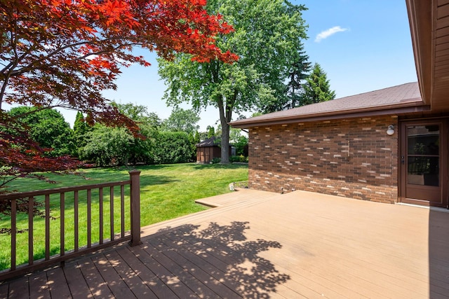 9228 Ridgeland Ave, Oak Lawn, IL 60453 - deck featuring a yard and an outdoor structure