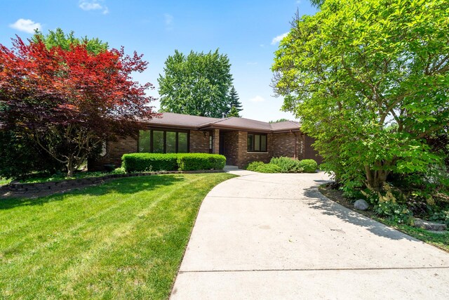 9228 Ridgeland Ave, Oak Lawn, IL 60453 - view of front of property with a front lawn and brick siding