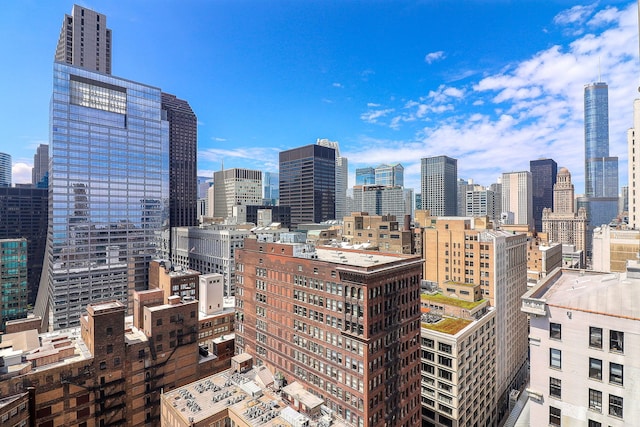 60 E Monroe St Unit 2705, Chicago, IL 60603 - skyline view