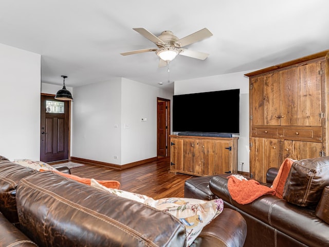 302 Delaware Dr, Bolingbrook, IL 60440 - living area featuring baseboards, a ceiling fan, and wood finished floors