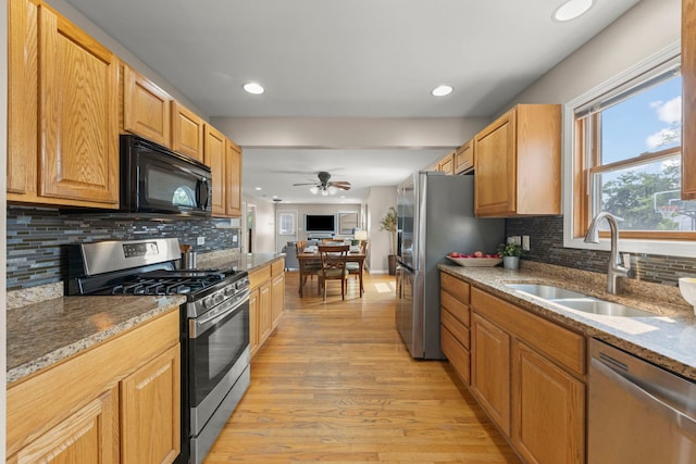 421 E Maple St, Lombard, IL 60148 - photo 2