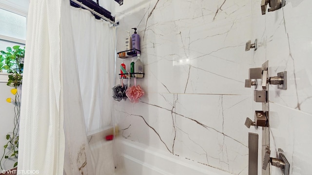 full bath with shower / bath combo