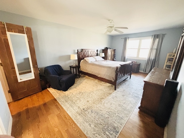 9 Aberdeen Rd, Hawthorn Woods, IL 60047 - bedroom with ceiling fan and wood finished floors