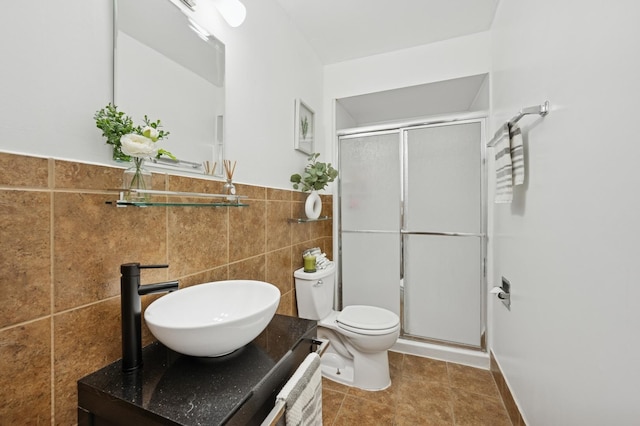 6259 N NW Hwy Unit 3D, Chicago, IL 60631 - full bathroom with toilet, a stall shower, tile walls, tile patterned flooring, and vanity