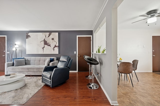 6259 N NW Hwy Unit 3D, Chicago, IL 60631 - living area featuring baseboards, ceiling fan, and crown molding