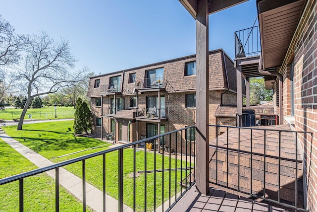 503 Mchenry Rd Unit 2A, Wheeling, IL 60090 - view of balcony