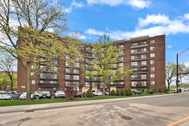 711 S River Rd S Unit 309, Des Plaines, IL 60016 - view of apartment building / complex