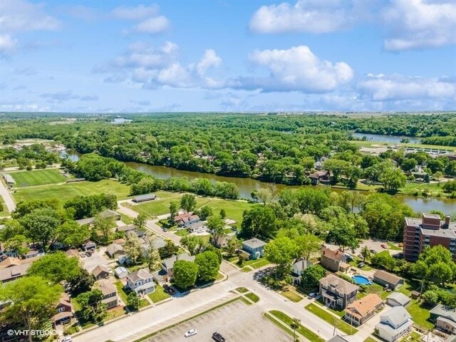 1027 Paul St, Ottawa, IL 61350 - drone / aerial view of a nearby body of water