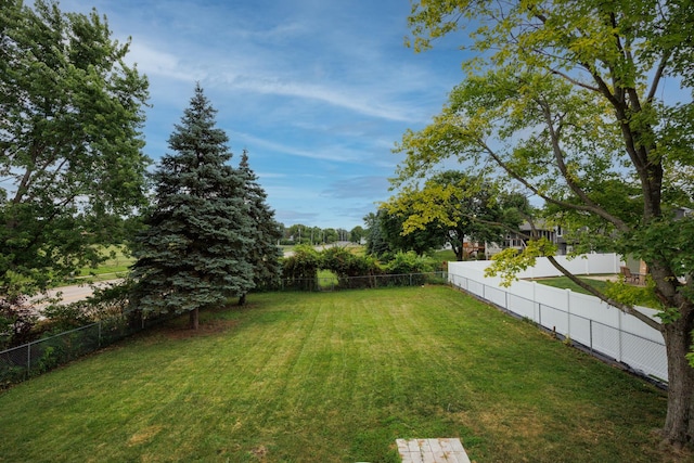 107 Regal Dr, Normal, IL 61761 - view of yard