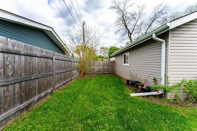 204 N Rohlwing Rd, Palatine, IL 60074 - view of yard