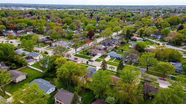 204 N Rohlwing Rd, Palatine, IL 60074 - aerial view of property and surrounding area with nearby suburban area
