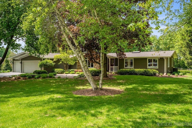 6N198 Old Homestead Rd, Saint Charles, IL 60175 - single story home featuring a garage, a front yard, and concrete driveway