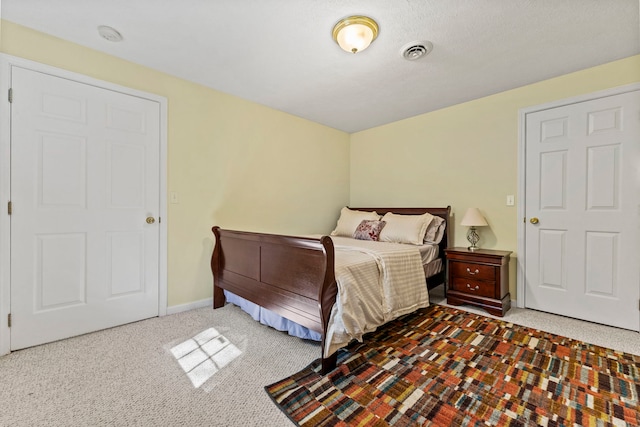 638 Roxbury Rd, Rockford, IL 61107 - carpeted bedroom with baseboards