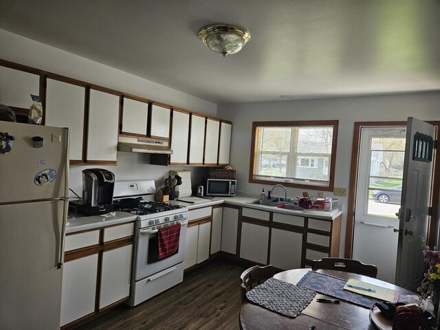 403 Spring St, Lake Geneva, WI 53147 - photo 14