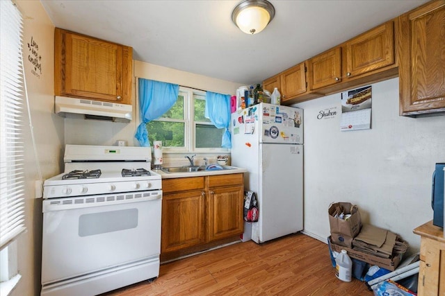 808 Gillette Ave, Aurora, IL 60506 - photo 2