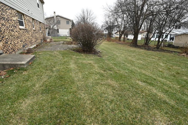 249 S Arlington Heights Rd, Elk Grove Village, IL 60007 - view of yard with a residential view
