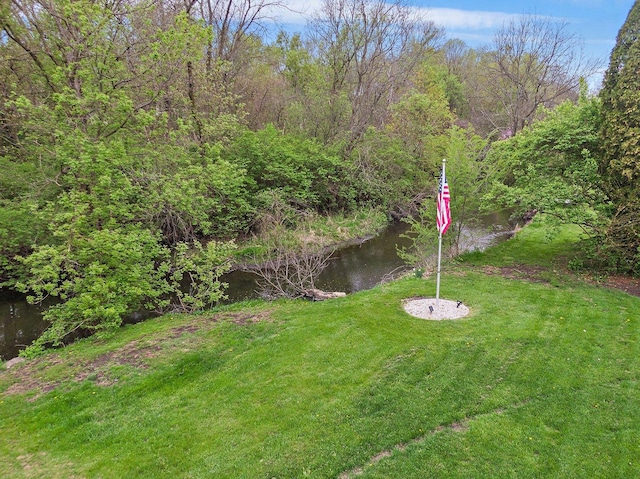 4603 Bonner Dr, Mchenry, IL 60050 - view of green lawn