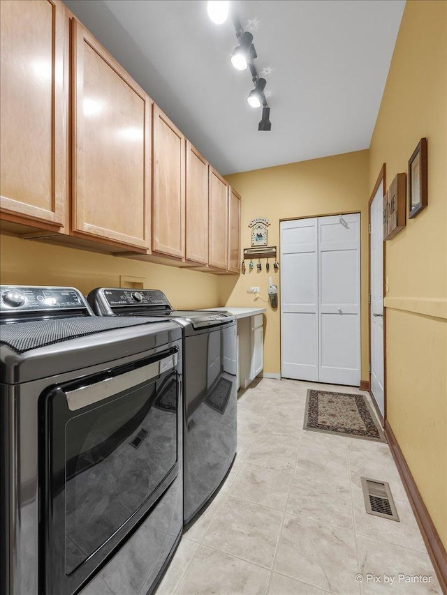 332 Inverness Dr, Cary, IL 60013 - photo 21