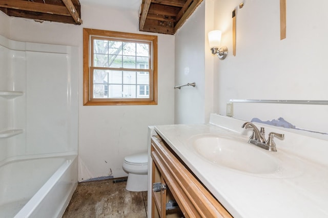 618 Russell Rd, Dekalb, IL 60115 - full bathroom featuring toilet and vanity