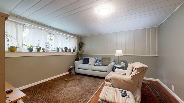 1013 W Springfield Ave, Champaign, IL 61821 - living area with wood finished floors and baseboards