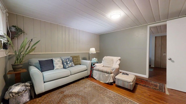 1013 W Springfield Ave, Champaign, IL 61821 - living area with wood finished floors and baseboards