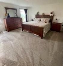 bedroom featuring carpet floors
