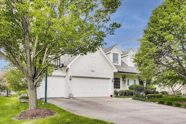 3511 Stackinghay Dr, Naperville, IL 60564 - view of front of property featuring driveway and a front yard