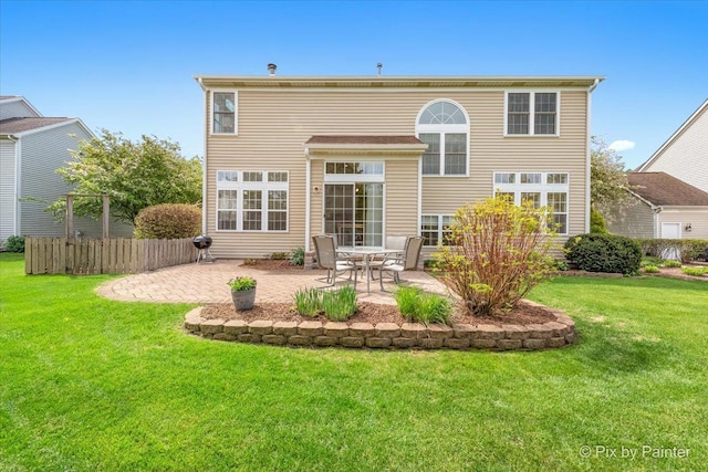 1840 Nashville Ln, Crystal Lake, IL 60014 - rear view of property featuring a patio area