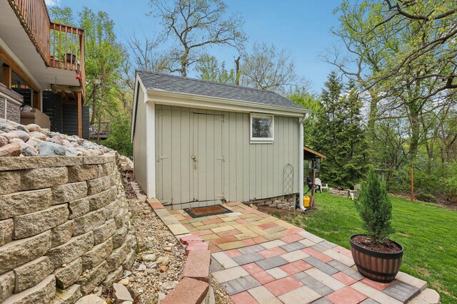 view of yard featuring a patio area and central AC