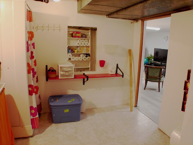 571 Dawn Cir, Grayslake, IL 60030 - rec room featuring tile patterned floors