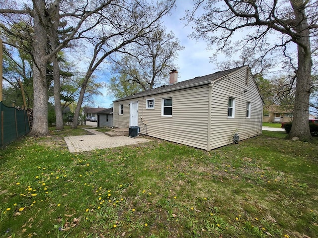431 Whittier Ln, Mundelein, IL 60060 - photo 21