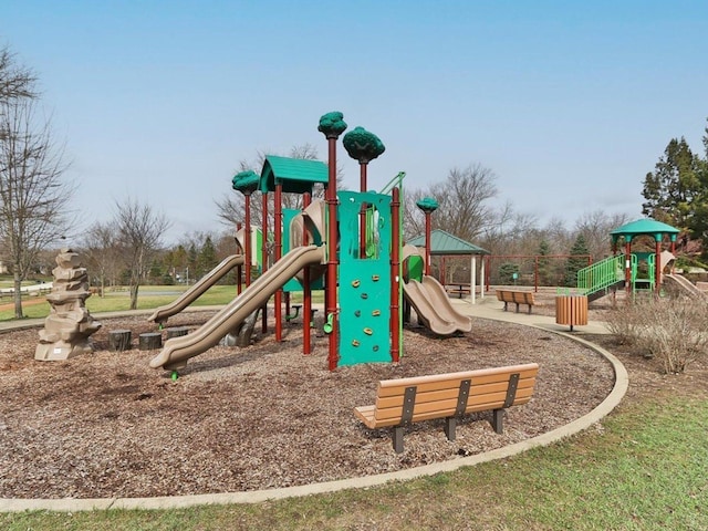 24725 W Hawthorne Dr, Round Lake, IL 60073 - view of community play area