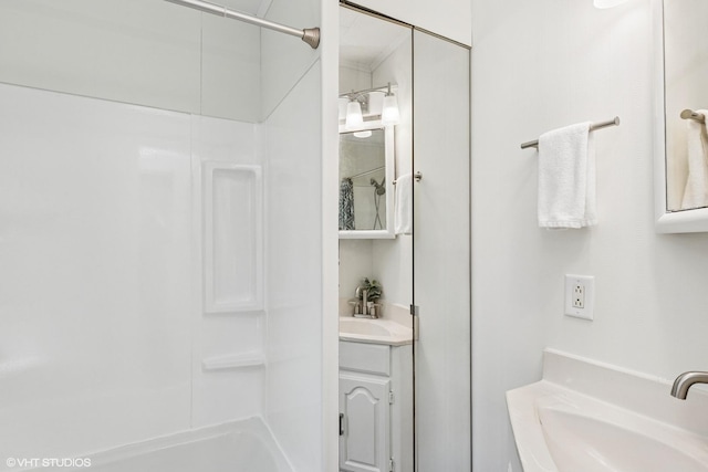 519 Catalpa Dr, Round Lake, IL 60073 - full bath featuring a shower and vanity