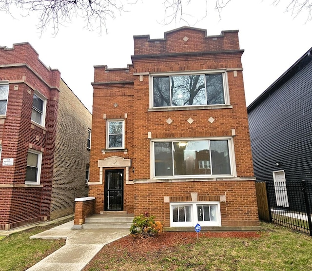 5321 W Crystal St, Chicago, IL 60651 - exterior space featuring fence