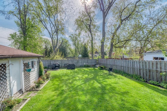 1431 N Hillside Ave, Berkeley, IL 60163 - view of yard