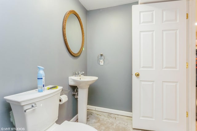 165 Mclaren Dr N, Sycamore, IL 60178 - half bath with baseboards and toilet