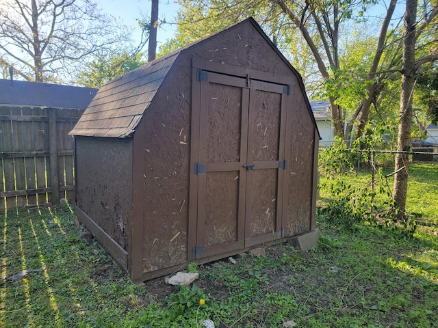 3320 Kimberly Dr, Champaign, IL 61821 - view of shed featuring a fenced backyard