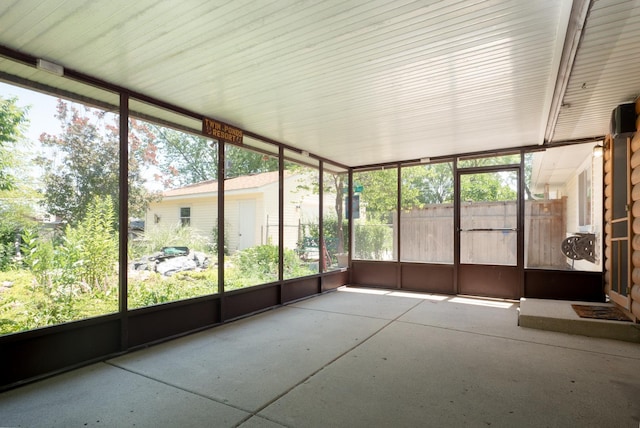 720 Suffolk Pl, Streamwood, IL 60107 - view of unfurnished sunroom