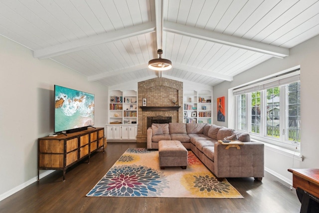 living area with dark wood-type flooring and baseboards