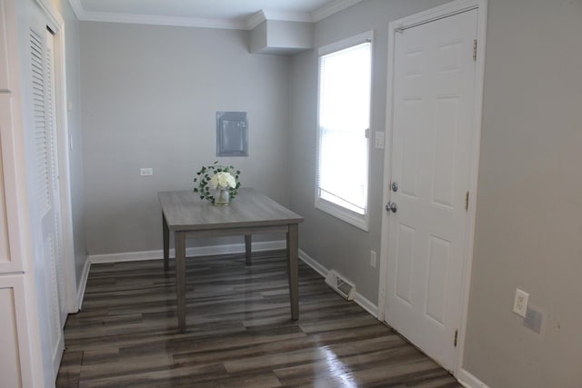 4627 Custer Ave, Lyons, IL 60534 - foyer with dark wood-type flooring, baseboards, and crown molding